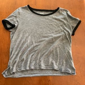 Black short sleeve crop too